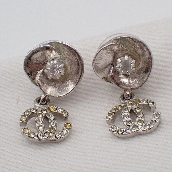 CHANEL CC Logo Rhinestone Camelia Piercing Earring 04P Silver France 38RF516 - Picture 4 of 11